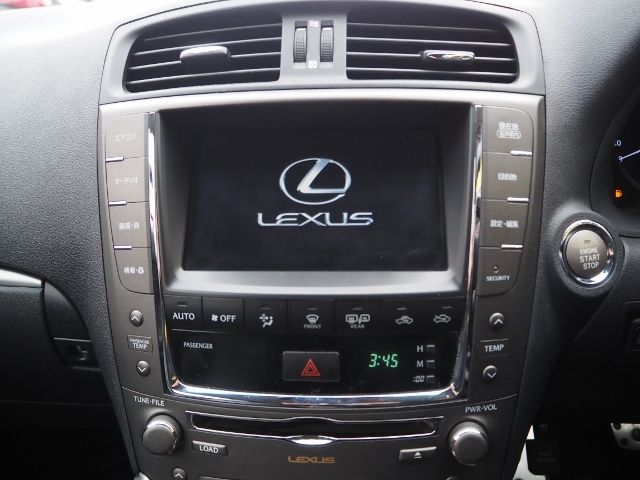 Lexus IS 2010-12 1221-18