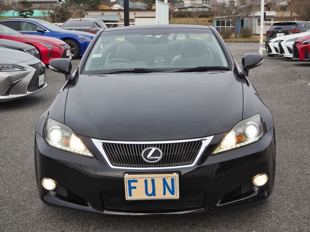 Lexus IS 2010-12 1221-2