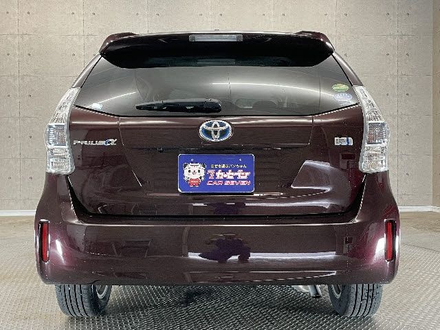 Toyota PRIUS ALPHA 2013-10 25244-6