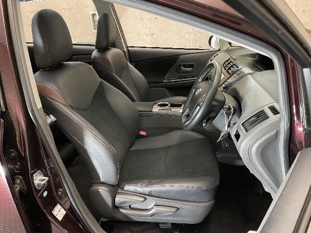 Toyota PRIUS ALPHA 2013-10 25244-10