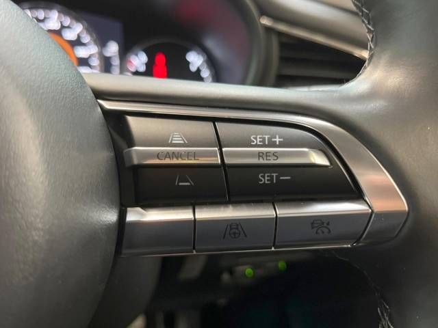 Mazda CX-30 2021-11 19824-4