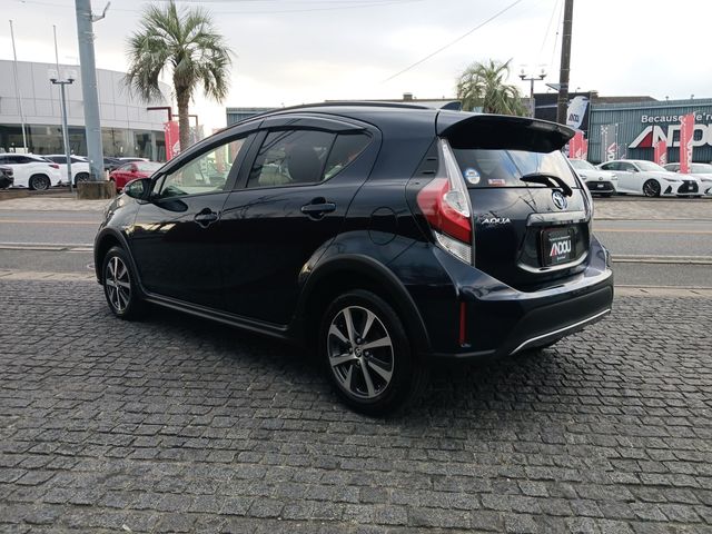Toyota AQUA 2018-03 188379-3