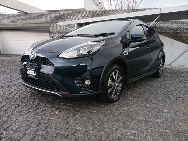 Toyota AQUA 2018-03 188379-0