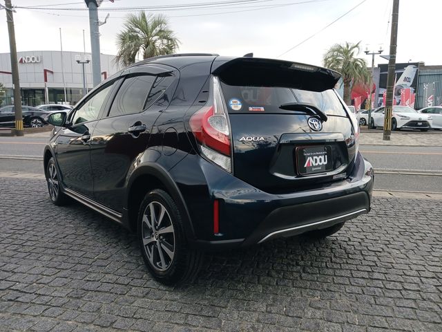 Toyota AQUA 2018-03 188379-2