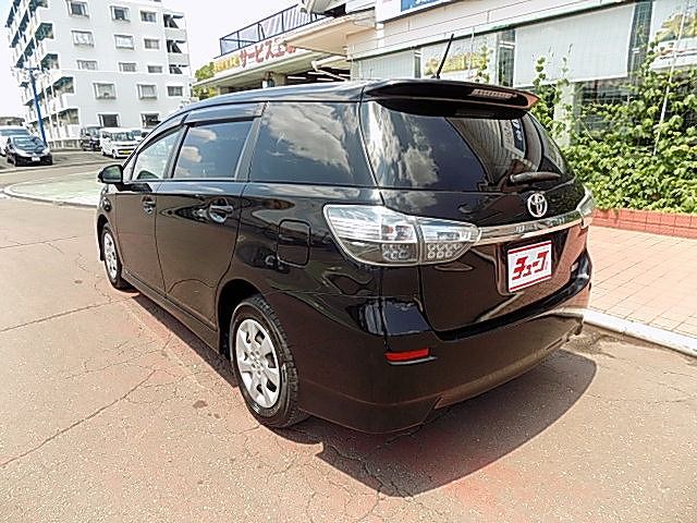 Toyota WISH 2012-07 4813-8
