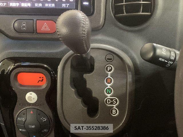 Toyota PORTE 2012-12 230431-14