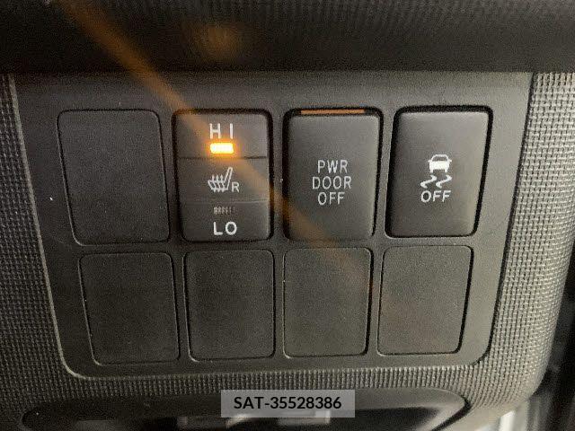 Toyota PORTE 2012-12 230431-11