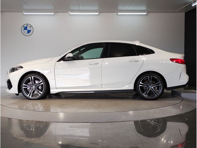 Bmw 2 SERIES 2021-05 23786-1