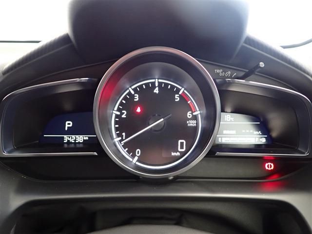 Mazda MAZDA2 2019-11 181762-22