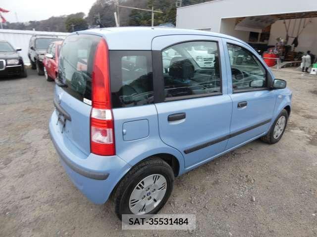 Fiat PANDA 2007-09 250256-4
