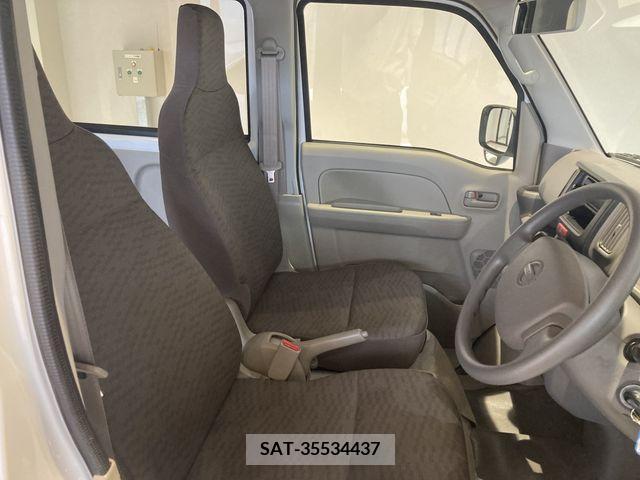 Nissan CLIPPER VAN 2022-03 328604-10