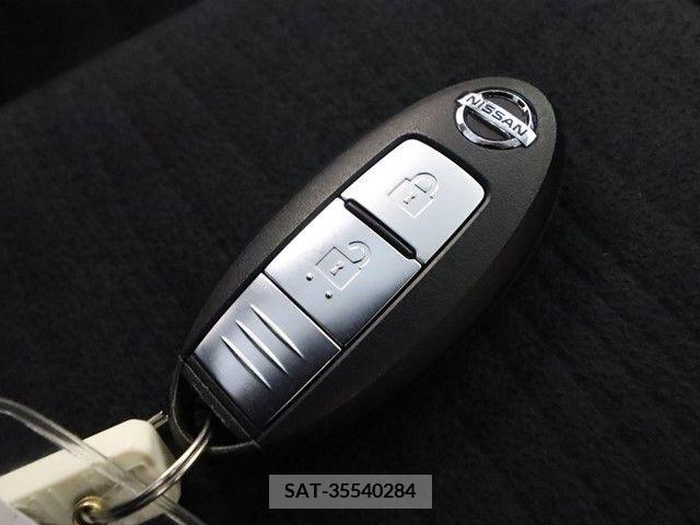 Nissan CUBE 2014-05 206763-27