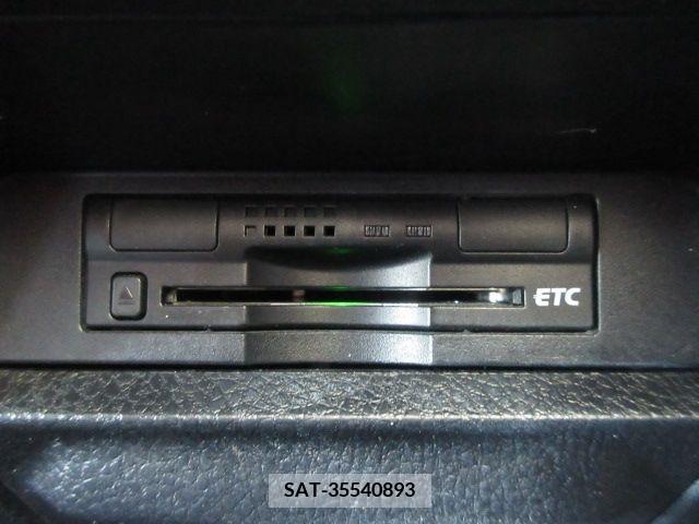 Toyota ESQUIRE 2015-03 268951-19
