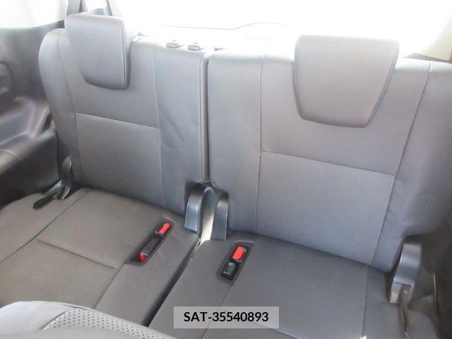 Toyota ESQUIRE 2015-03 268951-6