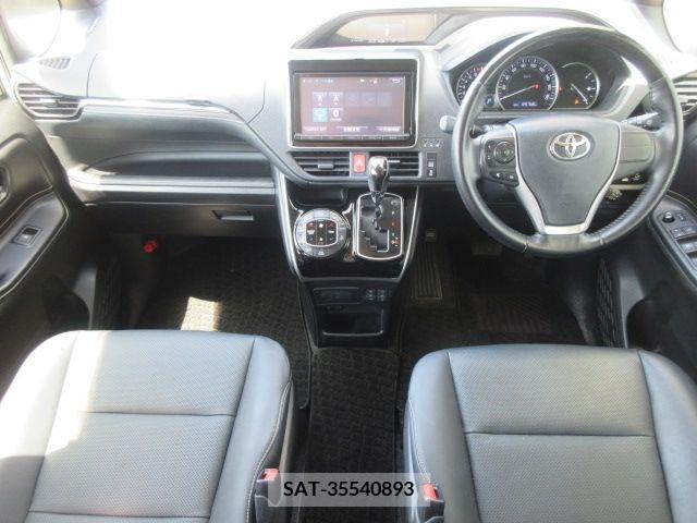 Toyota ESQUIRE 2015-03 268951-7