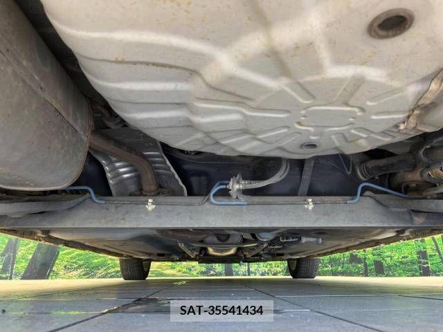 Nissan CUBE 2011-04 327359-19