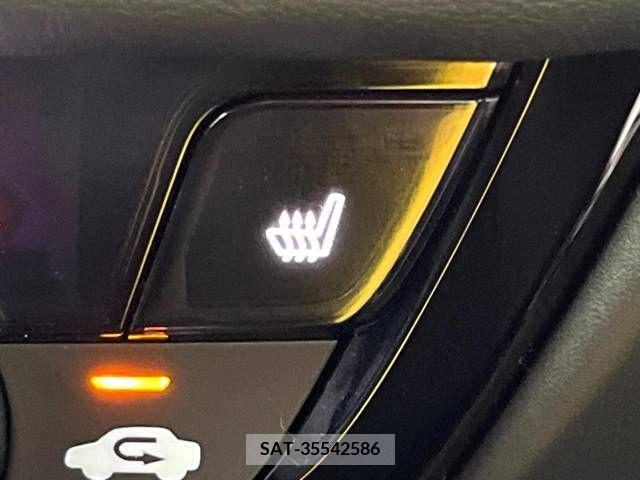 Honda VEZEL 2021-06 369952-6