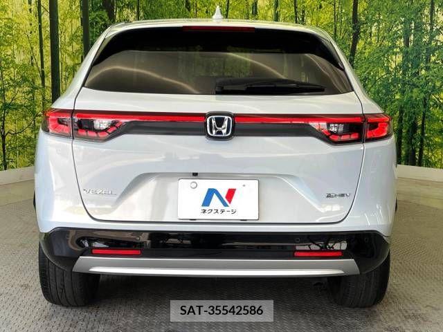 Honda VEZEL 2021-06 369952-15