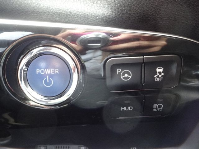Toyota PRIUS 2020-01 7761-21