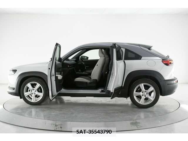 Mazda MX-30 2020-10 233461-5