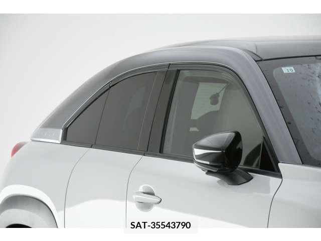 Mazda MX-30 2020-10 233461-3