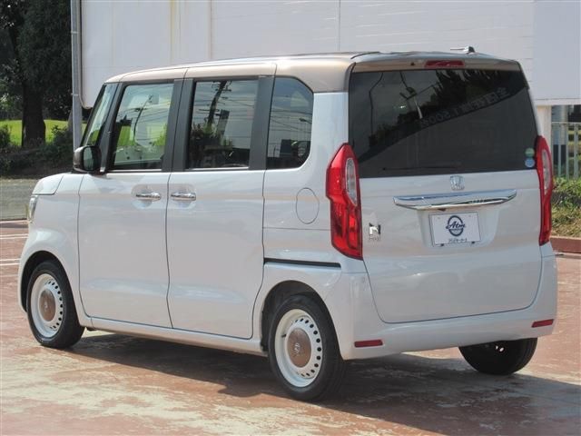 Honda N BOX 2019-02 190451-23