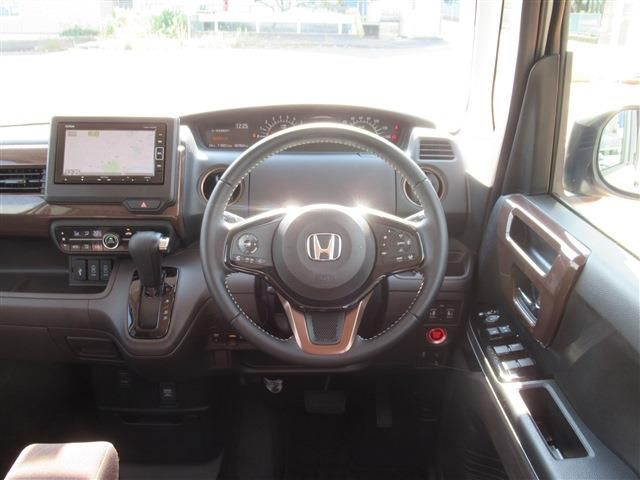 Honda N BOX 2019-02 190451-29