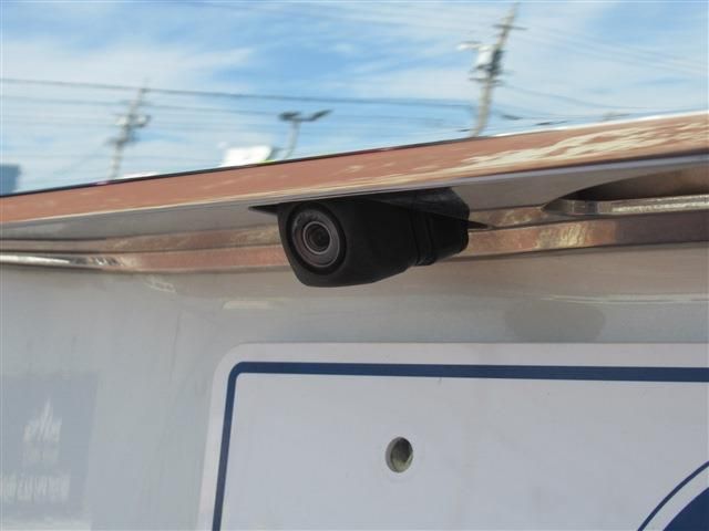 Honda N BOX 2019-02 190451-26