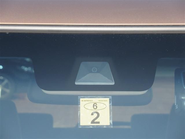 Honda N BOX 2019-02 190451-6