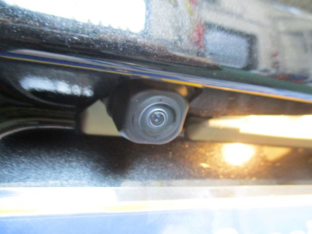 Daihatsu TANTO CUSTOM 2023-03 517-25