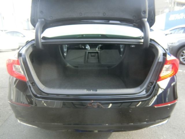 Honda ACCORD HYBRID 2022-08 13550-8