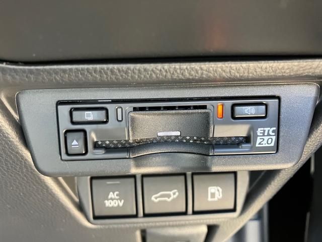 Toyota PRIUS 2023-10 13327-25