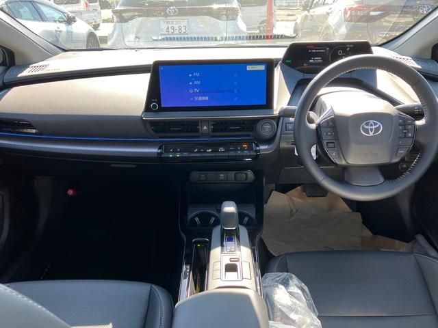 Toyota PRIUS 2023-10 13327-29