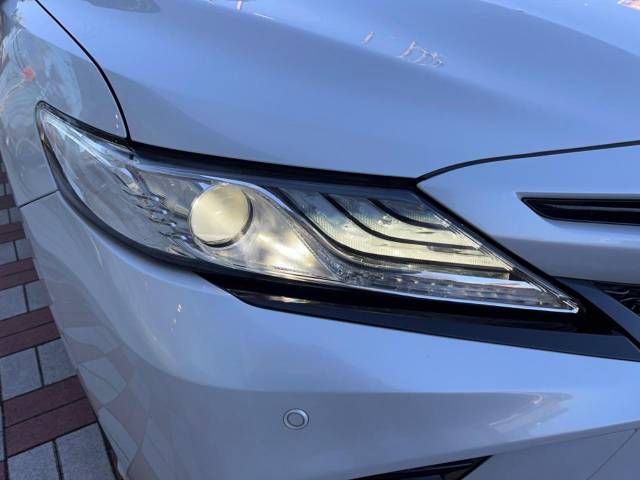 Toyota CAMRY HYBRID 2019-03 183236-12