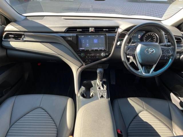 Toyota CAMRY HYBRID 2019-03 183236-1