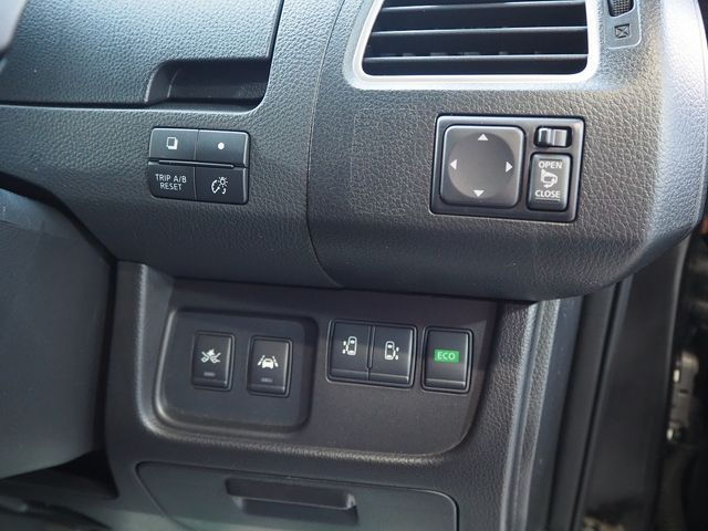 Nissan SERENA 2014-10 9034-16