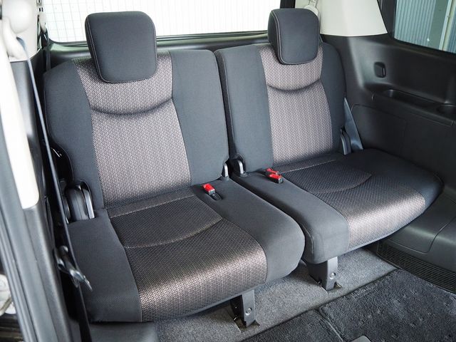 Nissan SERENA 2014-10 9034-23