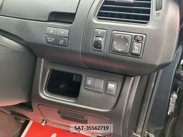 Nissan SERENA 2011-03 284325-9