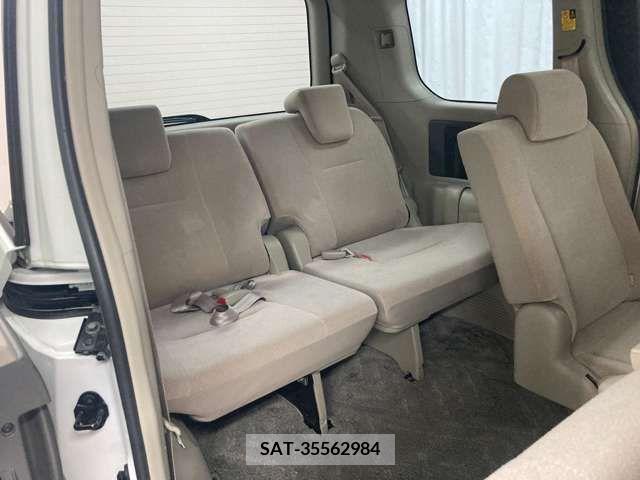 Toyota NOAH 2010-04 224021-11