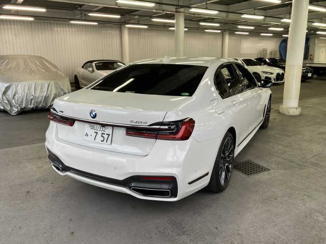 Bmw 7 SERIES 2021-03 184863-2