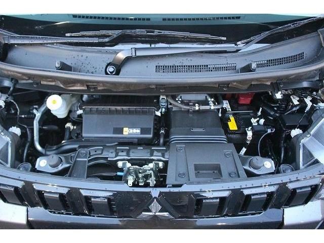 Mitsubishi DELICA MINI 2023-08 15537-17