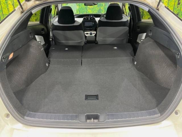 Toyota PRIUS 2017-03 191372-10