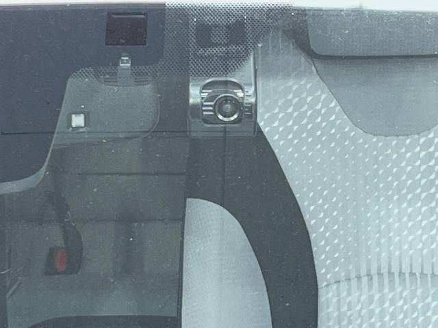 Toyota PRIUS 2017-03 191372-7