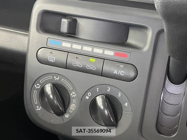 Nissan MOCO 2015-10 388744-3