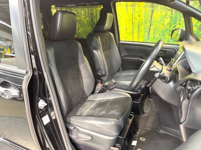 Toyota VOXY 2021-01 188039-9