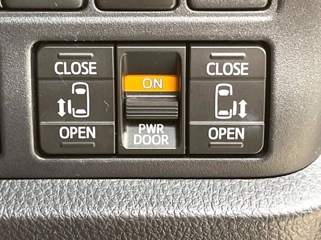 Toyota VOXY 2021-01 188039-5