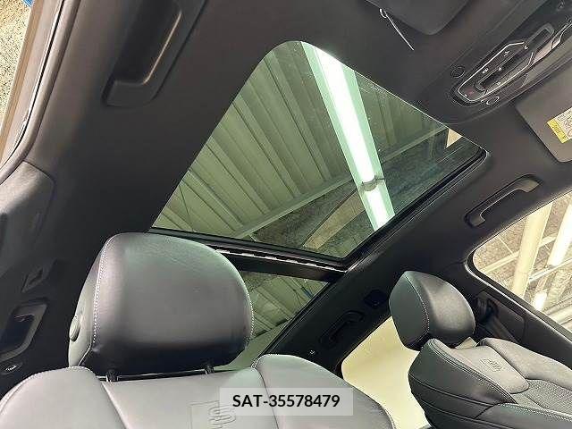 Audi Q5 2021-09 292799-4