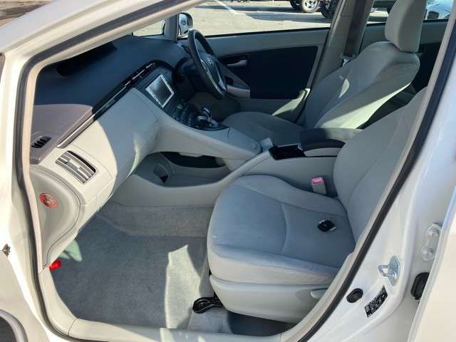 Toyota PRIUS 2010-08 29201-12