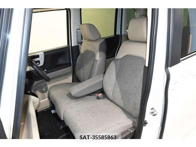 Honda N BOX 2019-02 216693-12