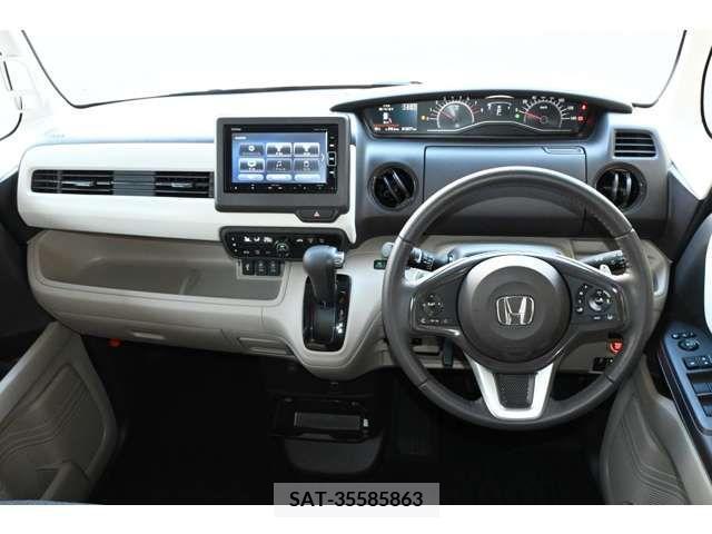 Honda N BOX 2019-02 216693-2